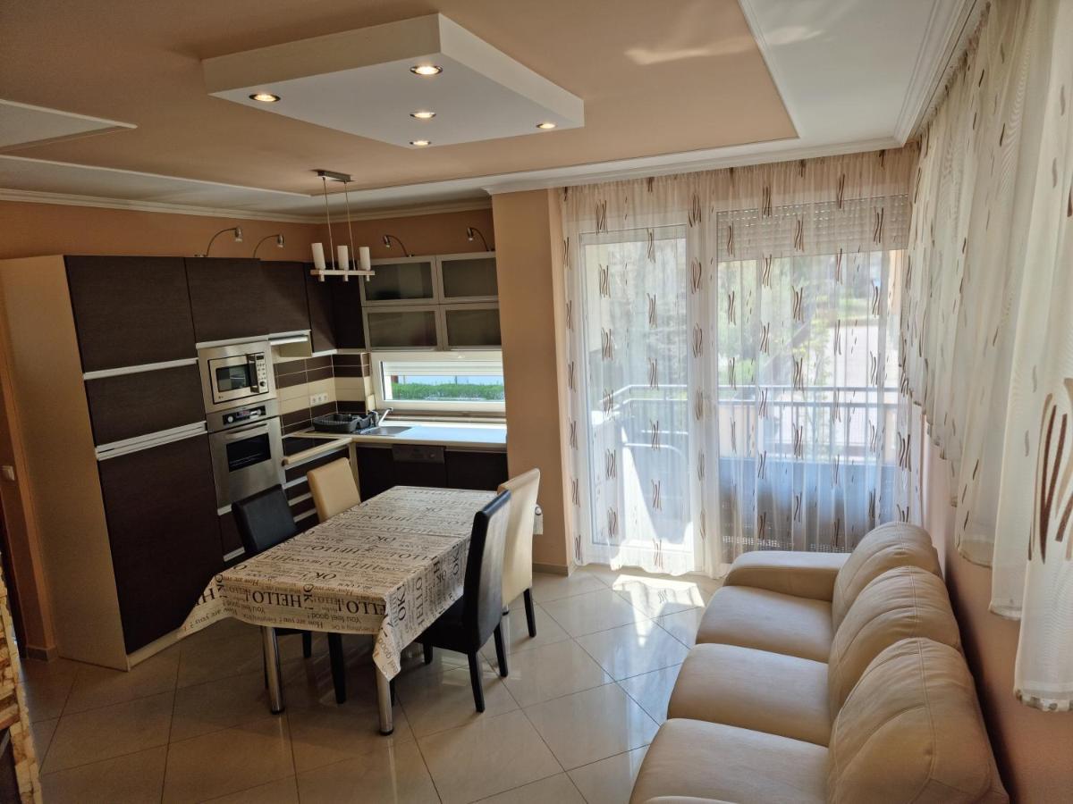 Betti Apartman Siofok Exterior photo